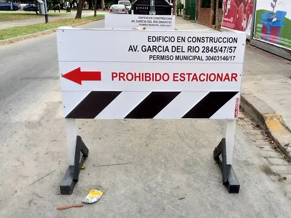 Caballete Prohibido Estacionar